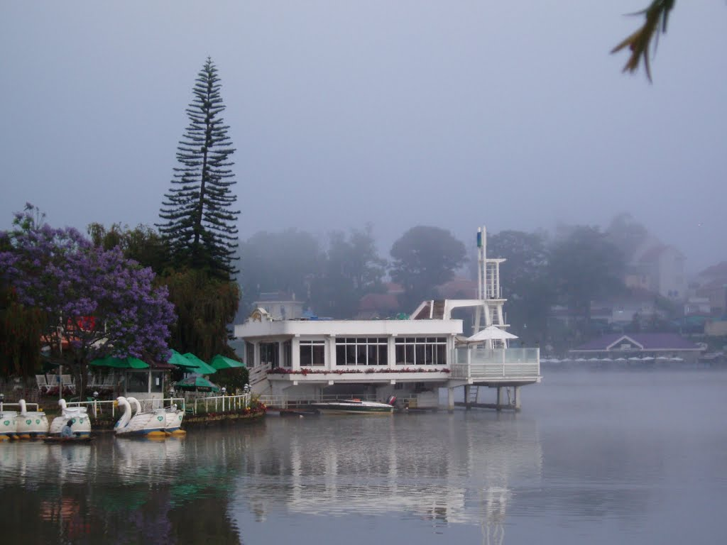 khách sạn Đà Lạt gần hồ Xuân Hương