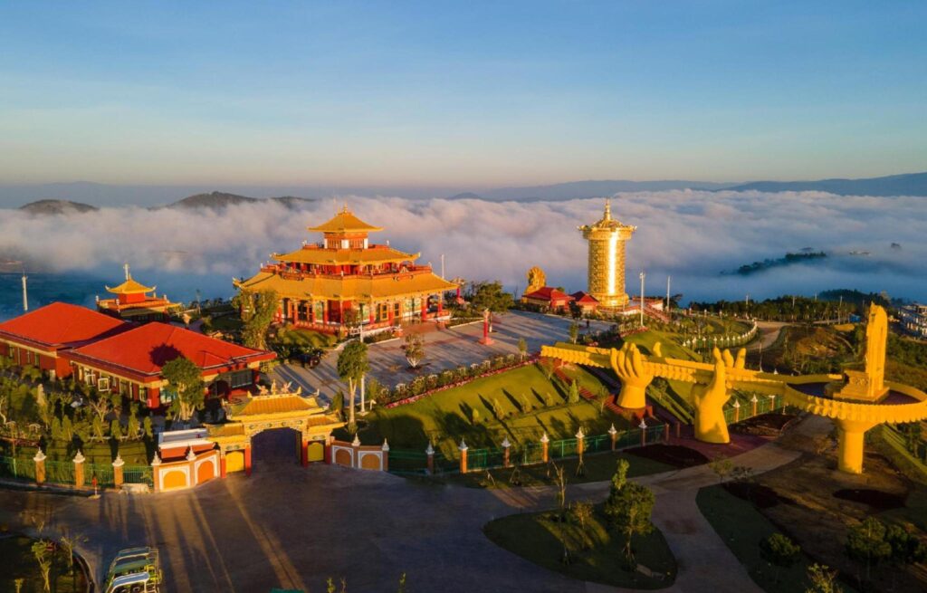 Samten Hill Đà Lạt – Điểm du lịch tâm linh nổi tiếng & Tour tham quan Samten Hill 2026