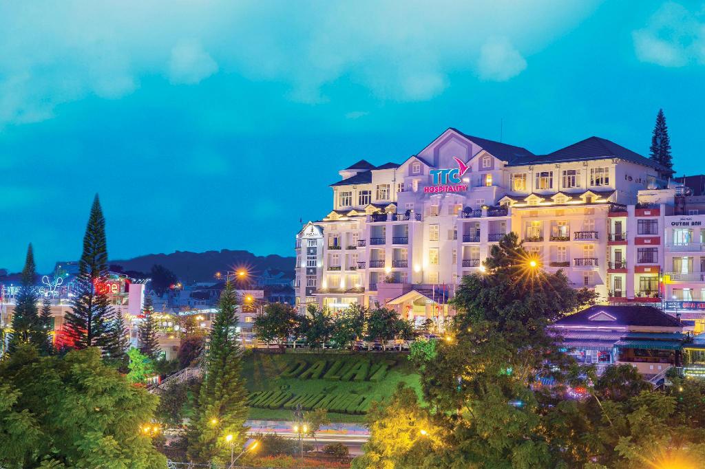 Khách sạn Ngọc Lan một trong những khách sạn vô cùng đẹp tại Đà Lạt