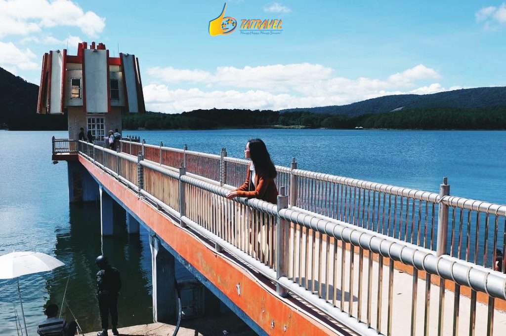 hồ Tuyền Lâm Đà Lạt - điểm du lịch thắng cảnh đẹp Đà Lạt nổi tiếng