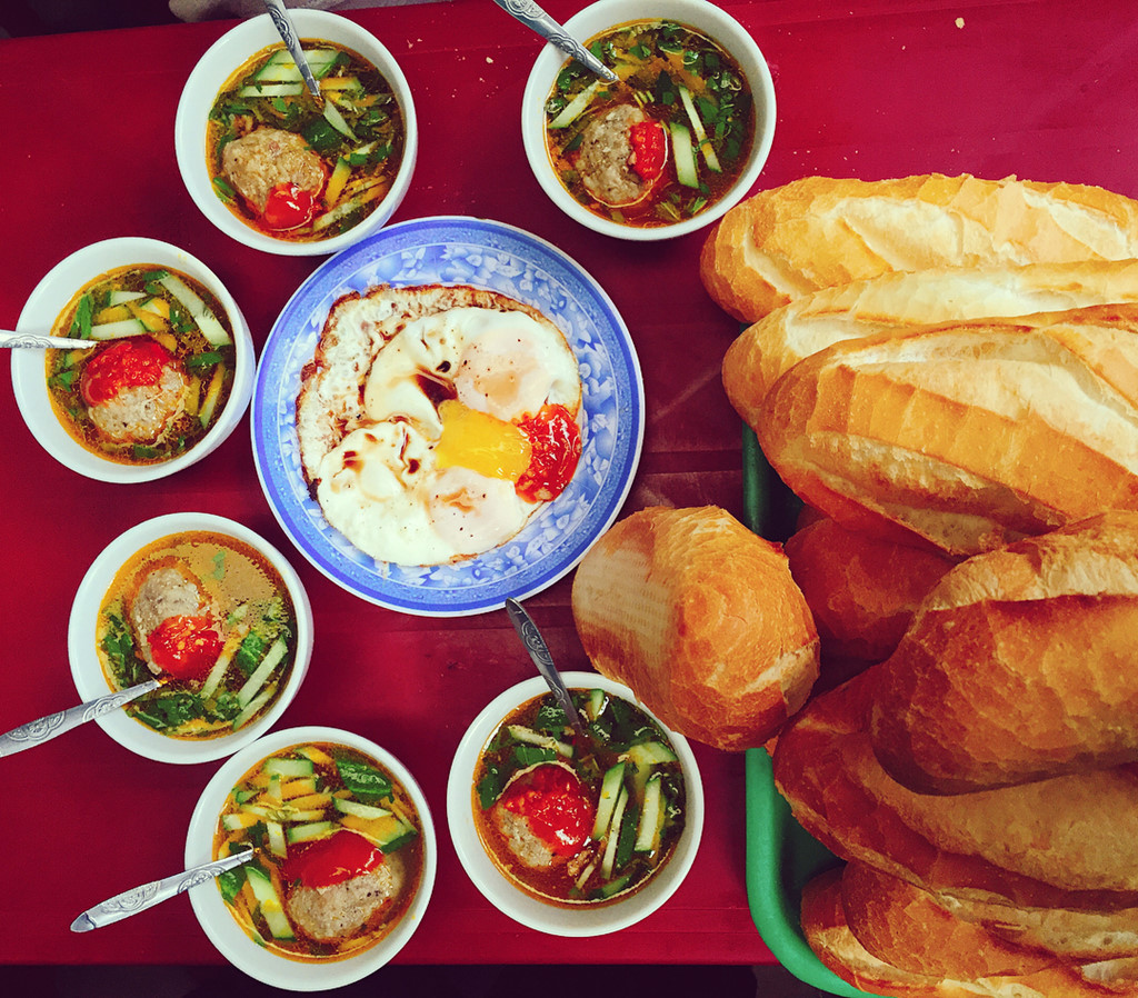 Bánh mì xiu mại Đà Lạt| datphongdalat.vn