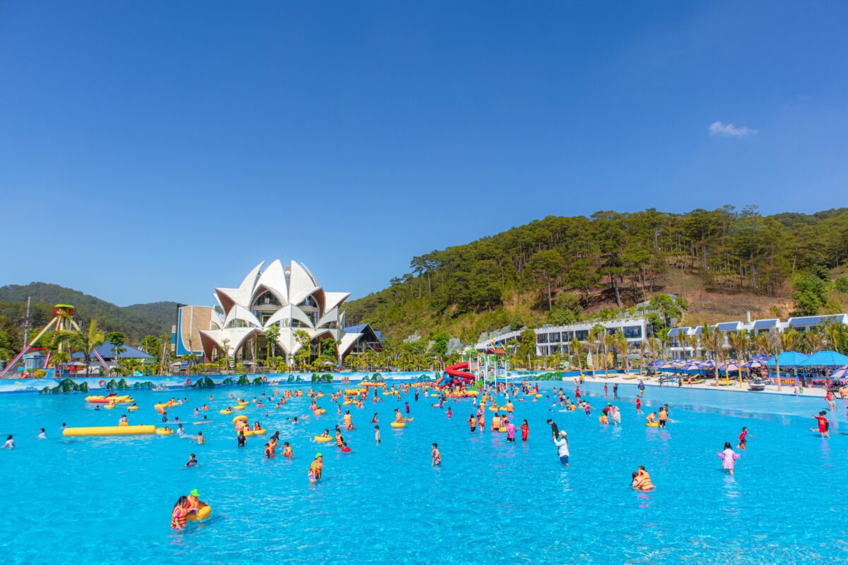 Tea Resort Prenn Đà Lạt 5 sao - Biển nhân tạo ngoài trời Đà Lạt đẹp nhất 2025- Thác Prenn Đà Lạt -01